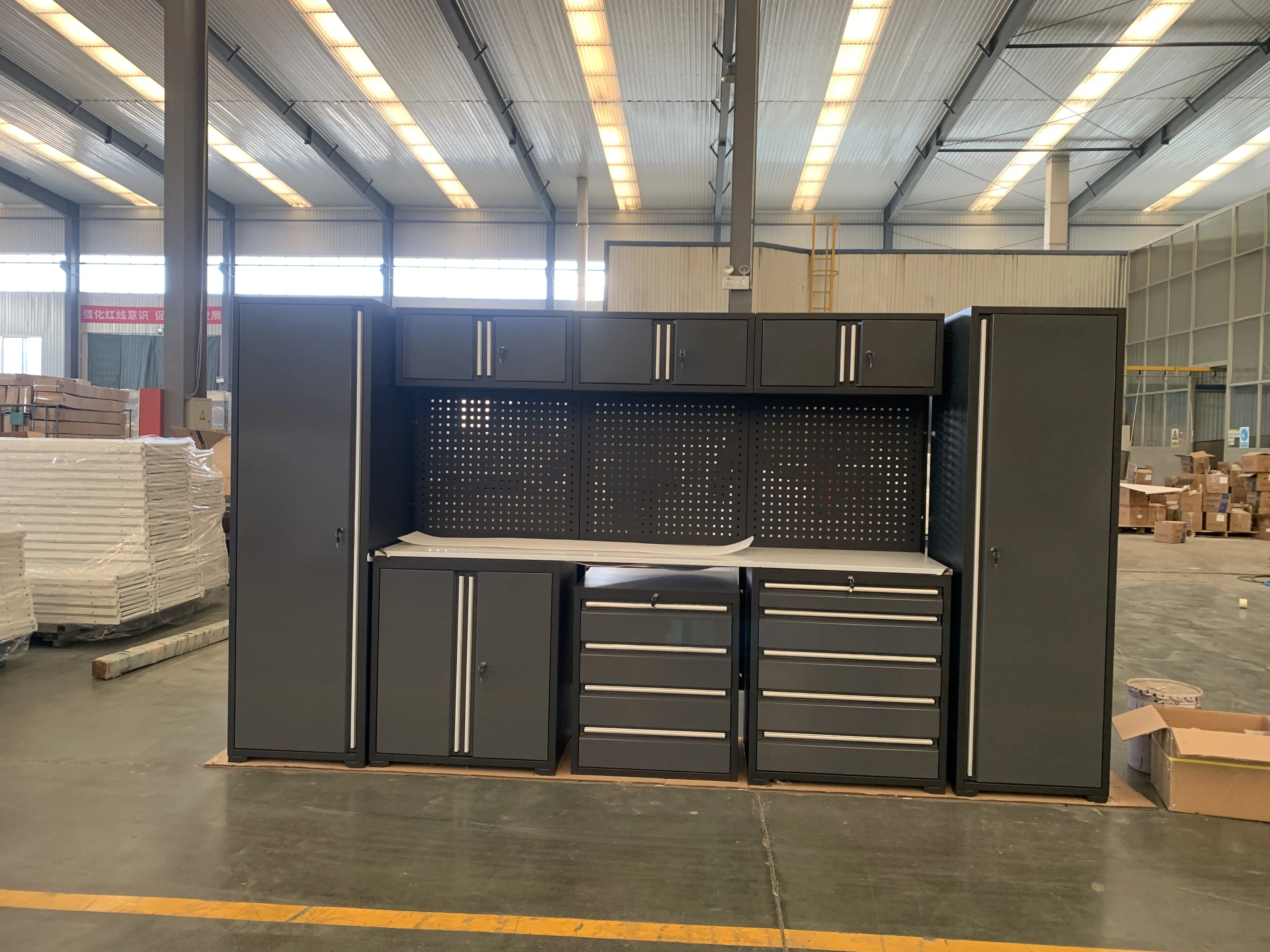 Gabinete de herramientas de metal multifuncional