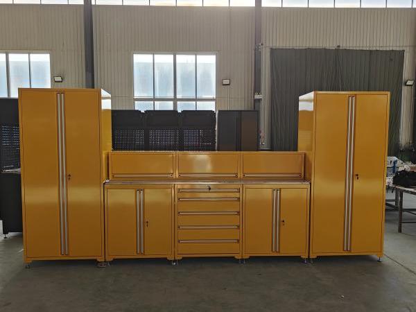 Se lanzan nuevos gabinetes de herramientas de alta gama personalizados